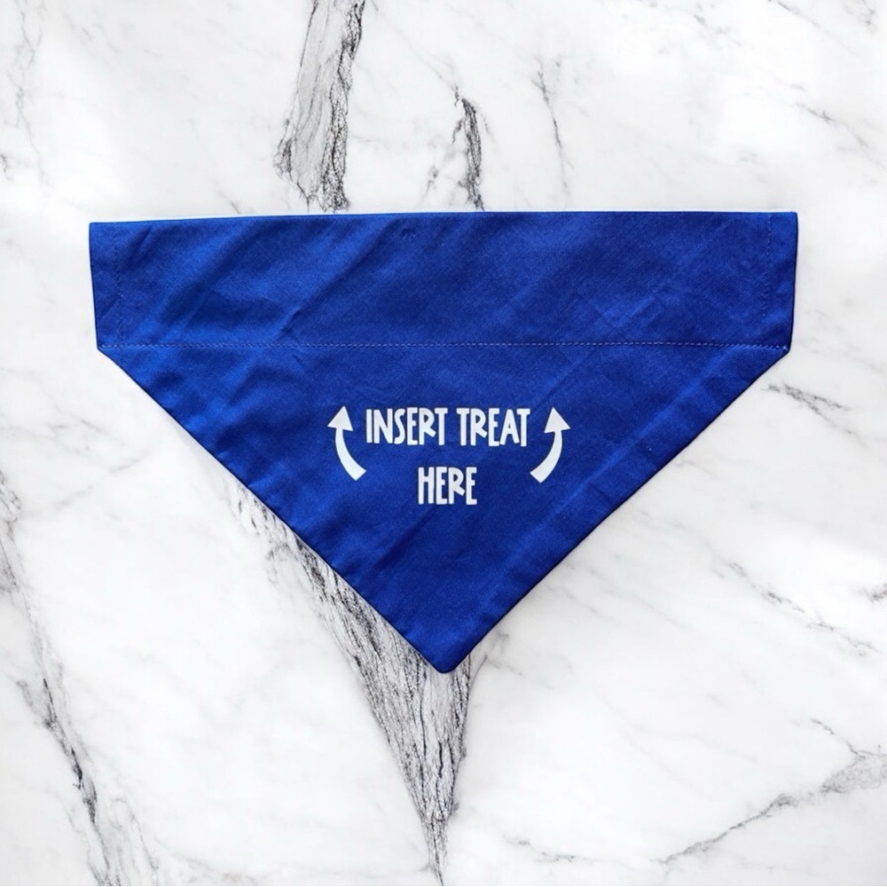 DOG Bandana - Insert Treat Here - Size L Large